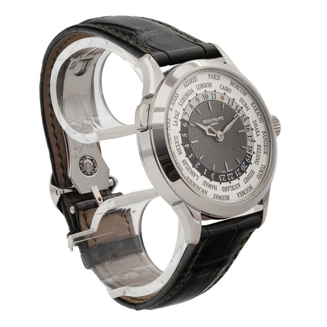 Patek Philippe World Time 5230G-014 Image 3